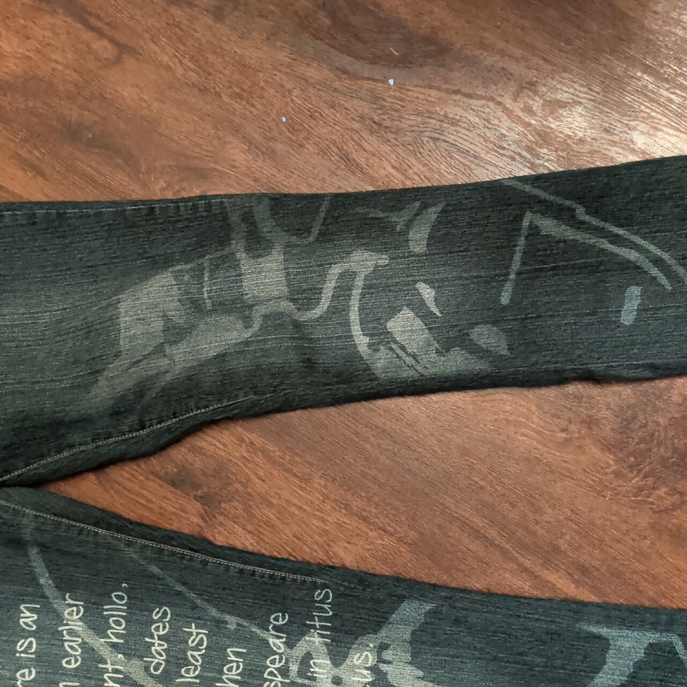 Neeso Jeans - Picture 3 of 6